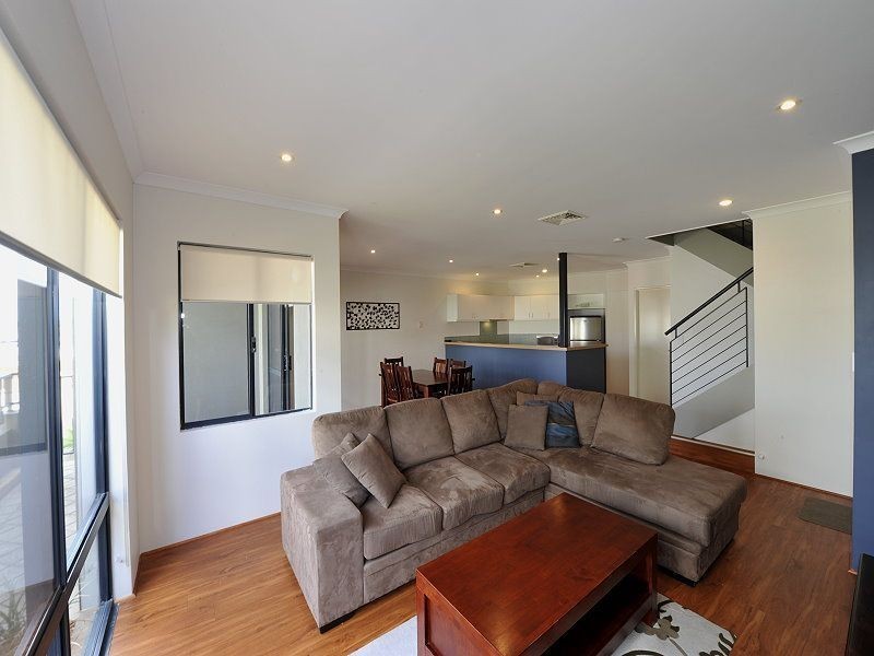 3/1 Bowsprit Way, Mandurah WA 6210