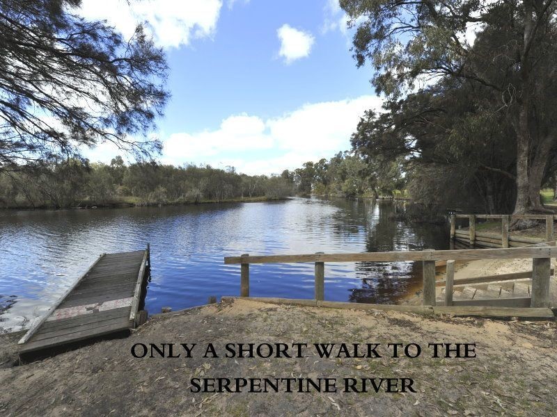 6 Doongin Place, Greenfields WA 6210