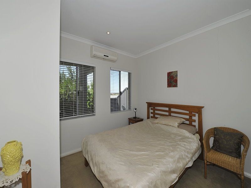 14/6 Valley Road, Halls Head WA 6210