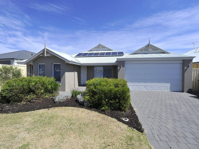 14 Cawana Parkway, Lakelands WA 6180