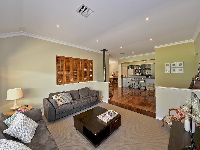 11 Cranbrook Crescent, Dawesville WA 6211