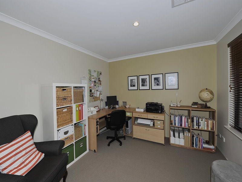 11 Cranbrook Crescent, Dawesville WA 6211