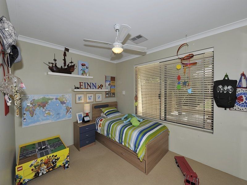 11 Cranbrook Crescent, Dawesville WA 6211