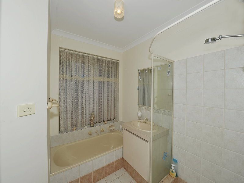 17 Staunton Rise, Halls Head WA 6210