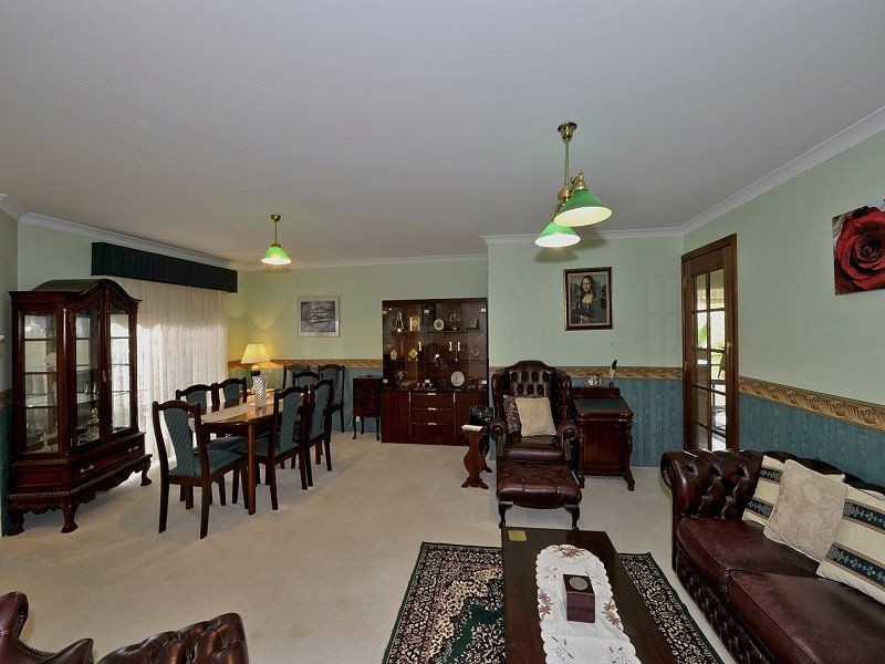 11 Latiano Green, Secret Harbour WA 6173