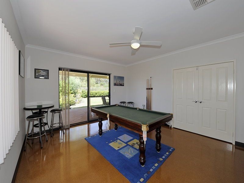 17 Currancy Lass Rise, Madora Bay WA 6210
