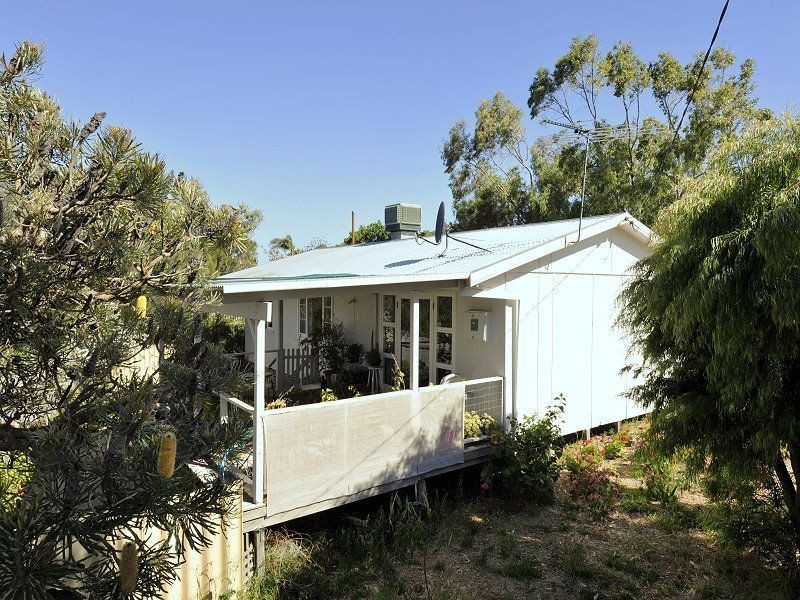 4 Scud Street, Falcon WA 6210