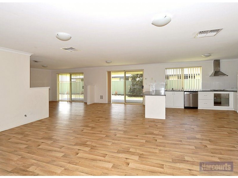 31 Bibbulmun Meander, Ravenswood WA 6208