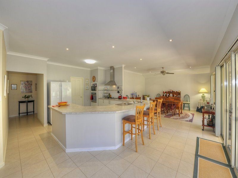 67 Midsummer Circle, Pinjarra WA 6208