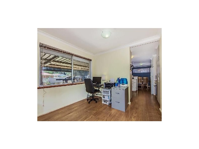 2 Hawkesley Drive, Waroona WA 6215