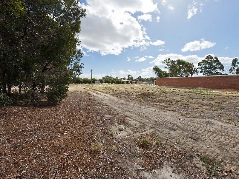 6 South Western Highway, Waroona WA 6215