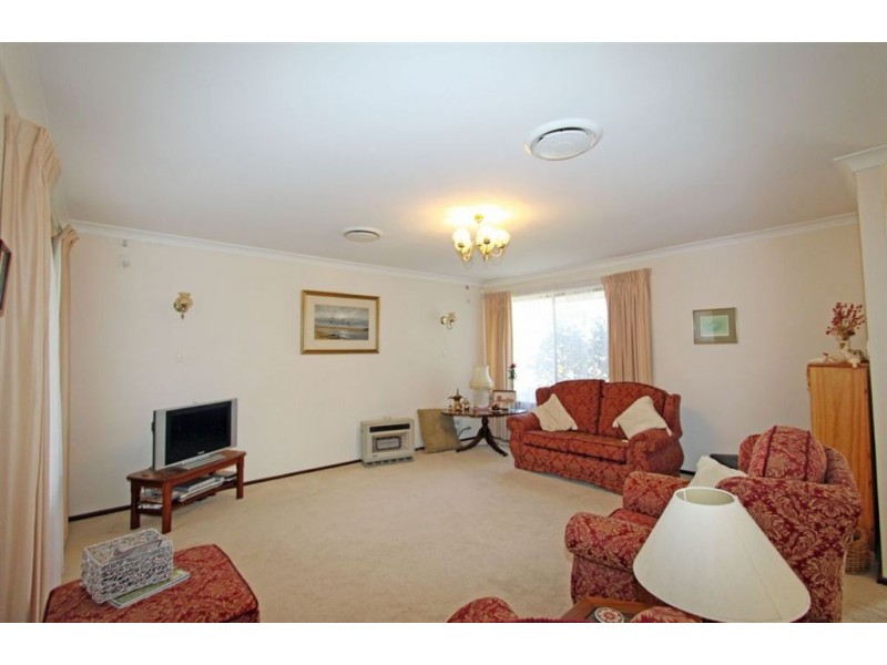 1 Agnew Place, Halls Head WA 6210