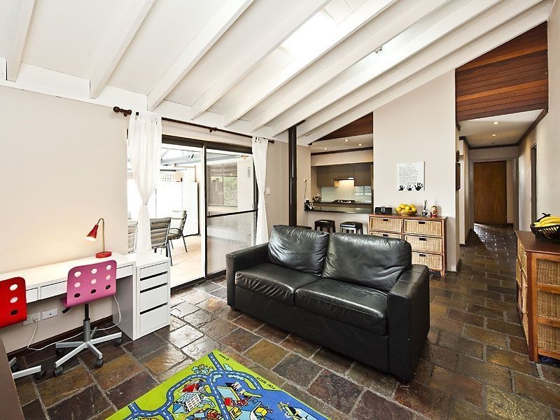 5 Armstrong Court, Waroona WA 6215