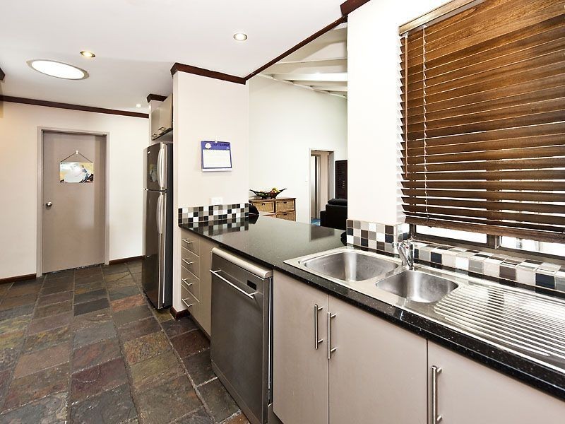 5 Armstrong Court, Waroona WA 6215