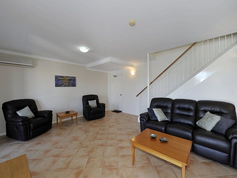 56/20 Apollo Place, Halls Head WA 6210