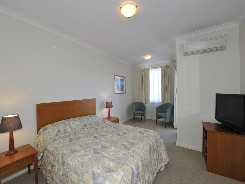 56/20 Apollo Place, Halls Head WA 6210