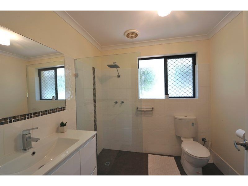 9 Fifth Avenue, Dudley Park WA 6210