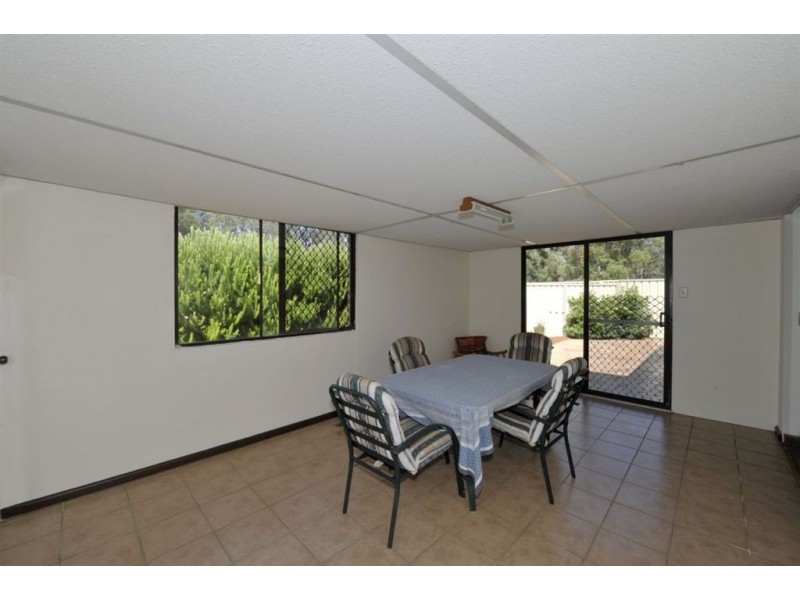 9 Fifth Avenue, Dudley Park WA 6210