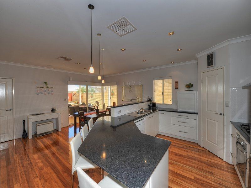 10 Isabellas Way, Erskine WA 6210