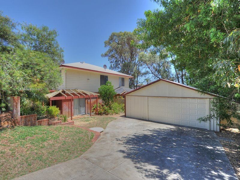 16 Adonis Road, Silver Sands WA 6210