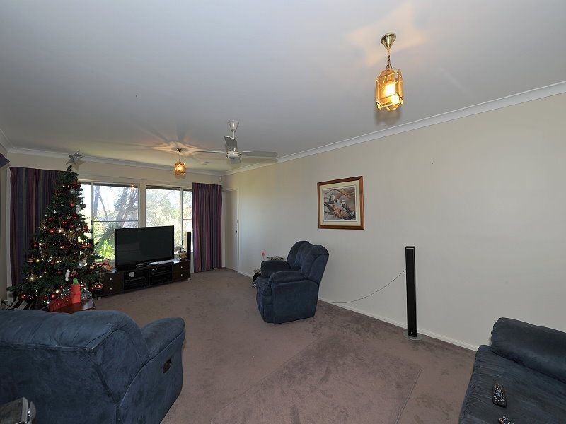 16 Adonis Road, Silver Sands WA 6210