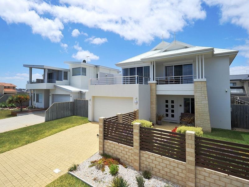 110 Boardwalk boulevard, Halls Head WA 6210
