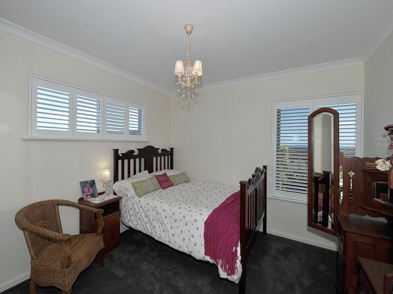110 Boardwalk boulevard, Halls Head WA 6210