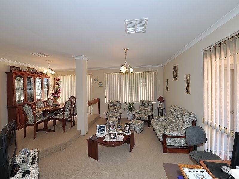3 Pinnace Court, Halls Head WA 6210