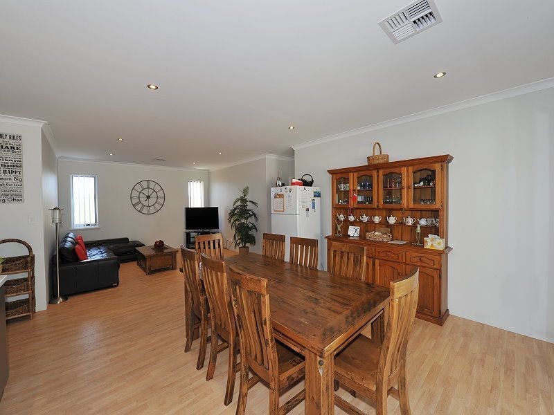 20 Eglinton Terrace, Dudley Park WA 6210