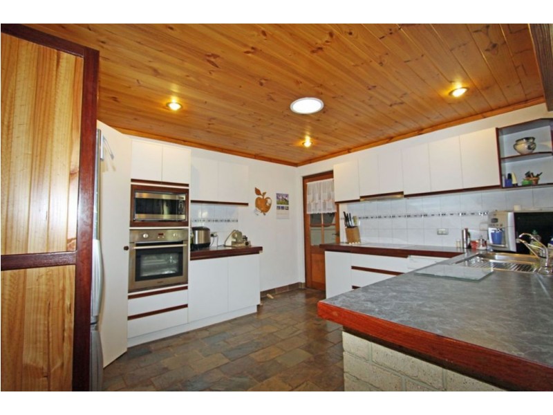 5 Maclean Way, Greenfields WA 6210