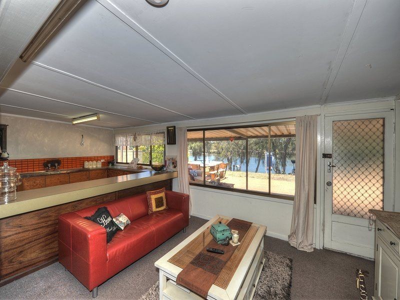 172 Culeenup Road, North Yunderup WA 6208