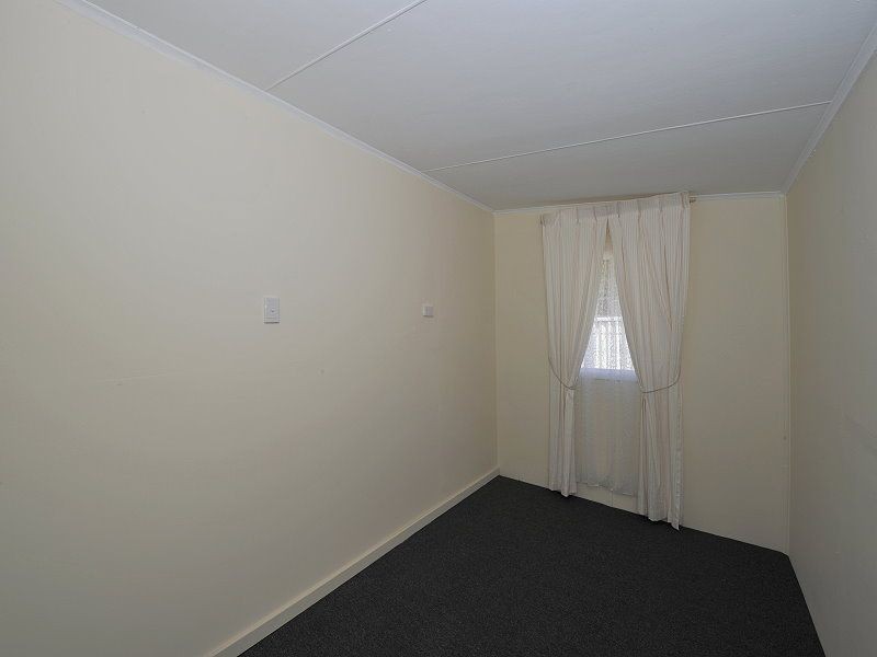 6 Nesbit Road, Greenfields WA 6210