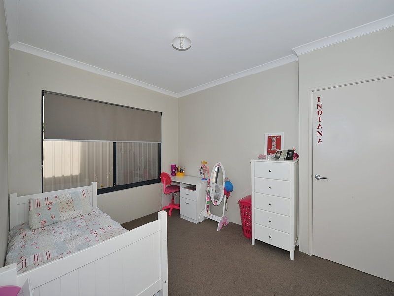 84 Albany Drive, Dawesville WA 6211