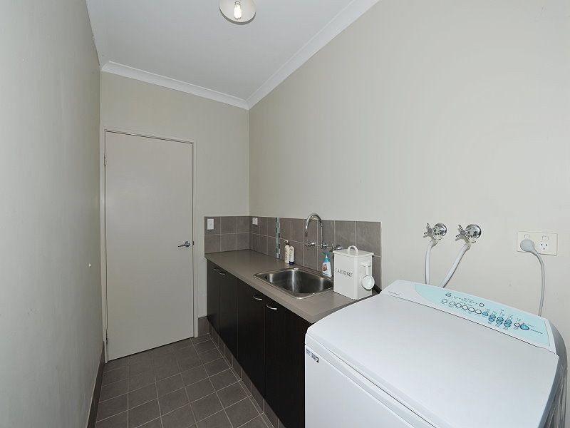 84 Albany Drive, Dawesville WA 6211