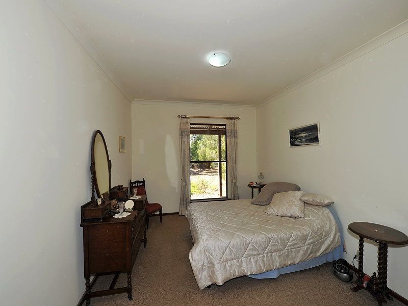 1 Honeytree Place, Falcon WA 6210