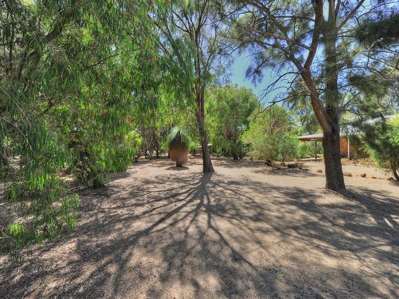 1 Honeytree Place, Falcon WA 6210