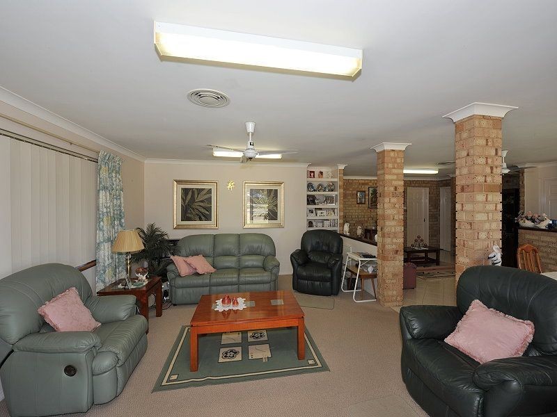44 Windfire Grove, Nambeelup WA 6207