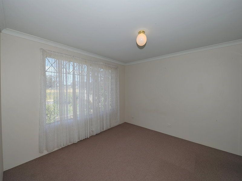 5 Lowden Road, Greenfields WA 6210