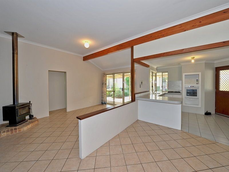 5 Lowden Road, Greenfields WA 6210