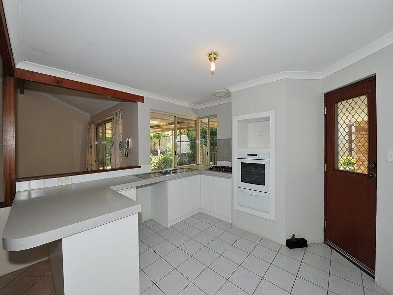 5 Lowden Road, Greenfields WA 6210