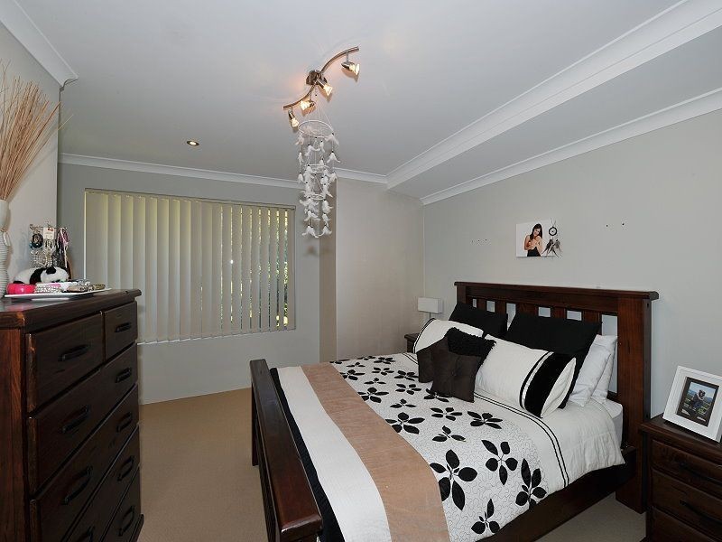 10 Esperance Avenue, Dawesville WA 6211