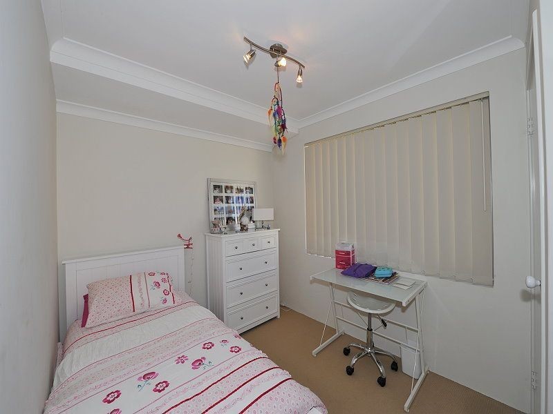 10 Esperance Avenue, Dawesville WA 6211