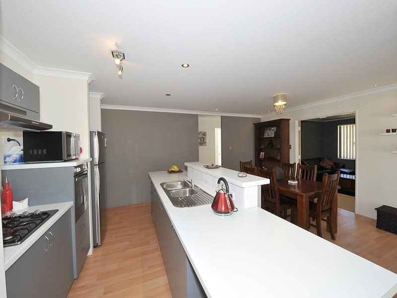 10 Esperance Avenue, Dawesville WA 6211