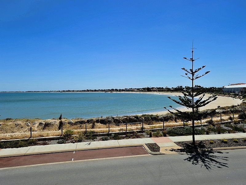 3/27 Breakwater Parade, Mandurah WA 6210