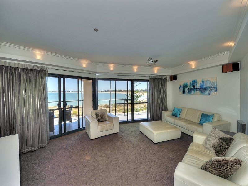 3/27 Breakwater Parade, Mandurah WA 6210