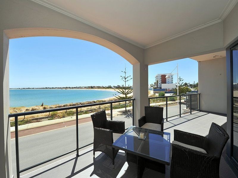 3/27 Breakwater Parade, Mandurah WA 6210