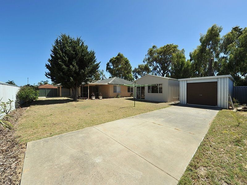 16 Foster Road, Coodanup WA 6210