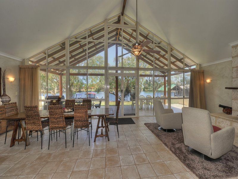 104 Culeenup Road, North Yunderup WA 6208