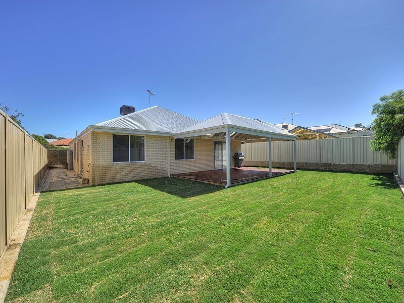 14 McCubbin Loop, Dawesville WA 6211