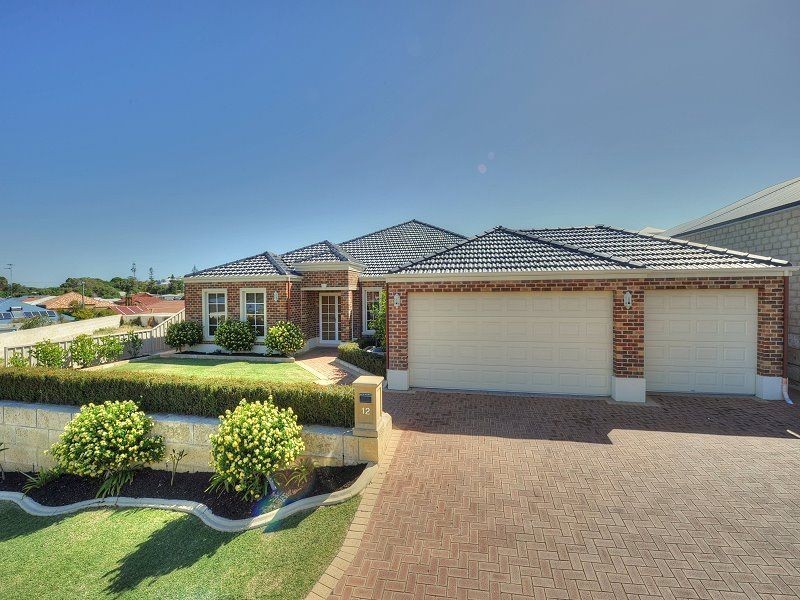 12 Cranbrook Crescent, Dawesville WA 6211